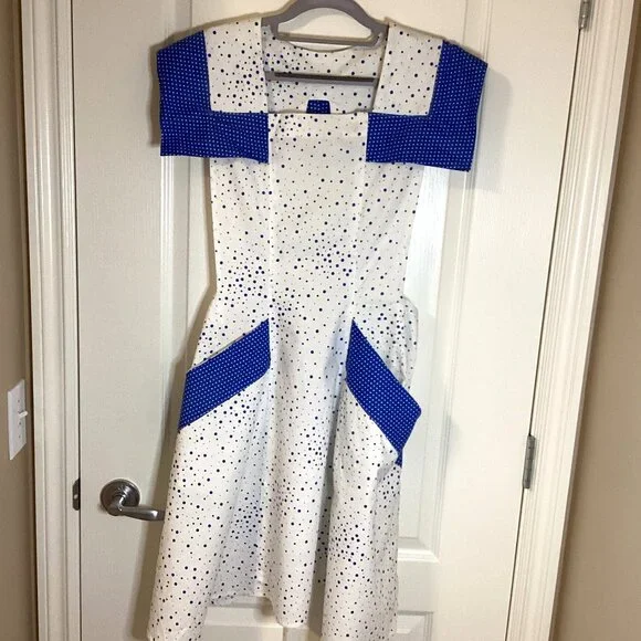 Handmade 1960's Retro Style Apron White Blue Dots Kitchen Linens Cottage Core - Picture 1 of 8